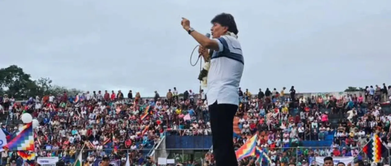 evo-morales-en-una-proclamacion-del_101-11896851_20250512142929